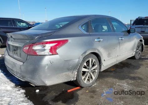 2016 Nissan Altima 2.5 Sr z USA, uszkodzony, nr VIN 1N4AL3AP1GC223803